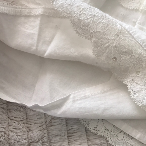 NWT Lace skirt - Picture 5 of 5